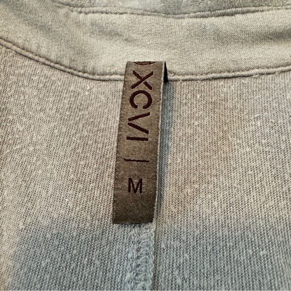 XCVI Medium Gray Velvet & Suede Feel Tunic Top ~ Minimalist Lagenlook Casual - Picture 7 of 8